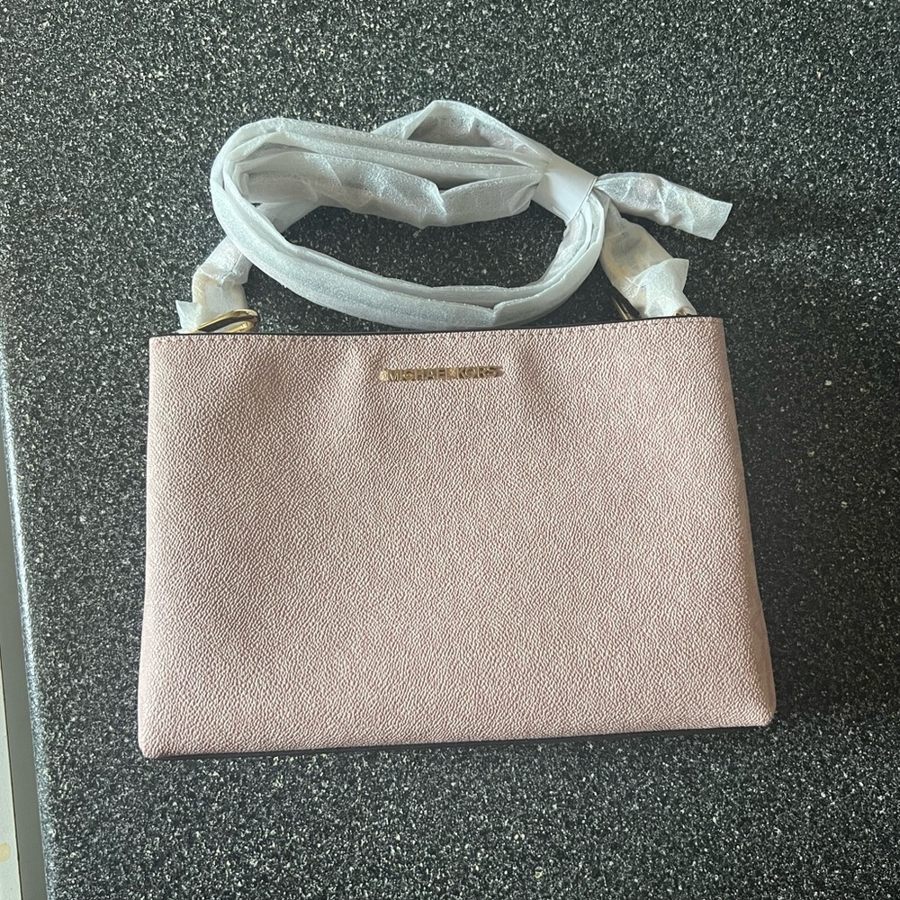 Michael Kors Crossbody